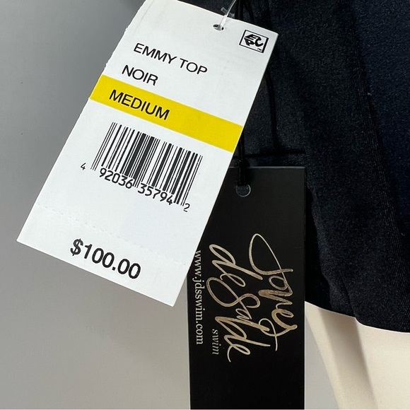 Joues de Sable Swim NWT Emmy One Shoulder Bikini Top in Noir/Black size Medium - Picture 6 of 8